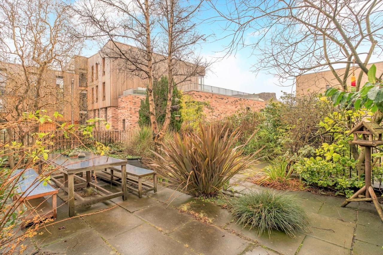 Charming Old Town 2 Bed Apt, 2Mins From Royal Mile EDI Buitenkant foto