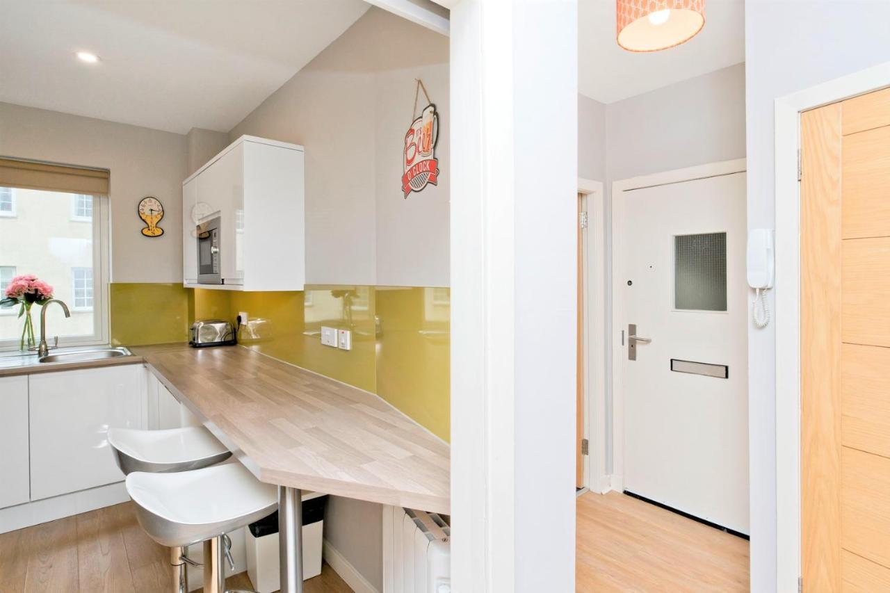Charming Old Town 2 Bed Apt, 2Mins From Royal Mile EDI Buitenkant foto